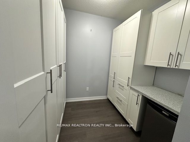 228-555 William Graham Drive, Aurora, ON, L4G 3H9 - 11