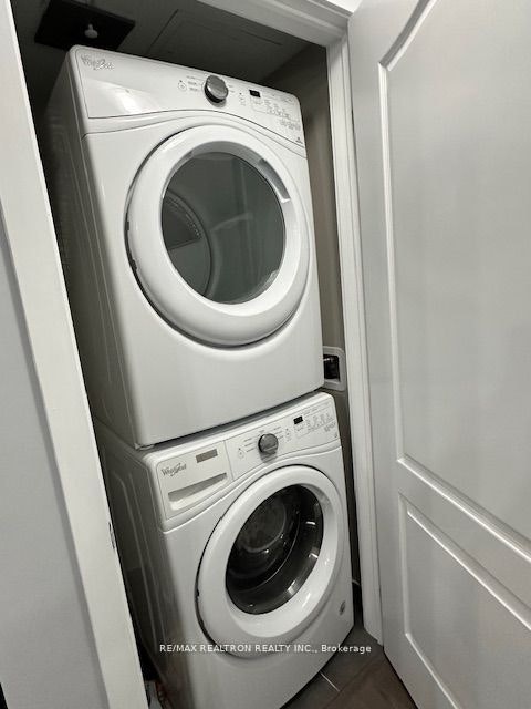 228-555 William Graham Drive, Aurora, ON, L4G 3H9 - 12