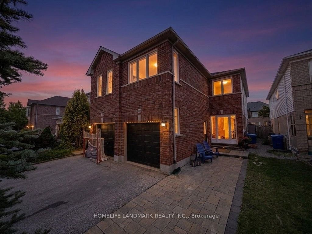 434 Heddle Crescent, Newmarket, ON, L3X 2J2