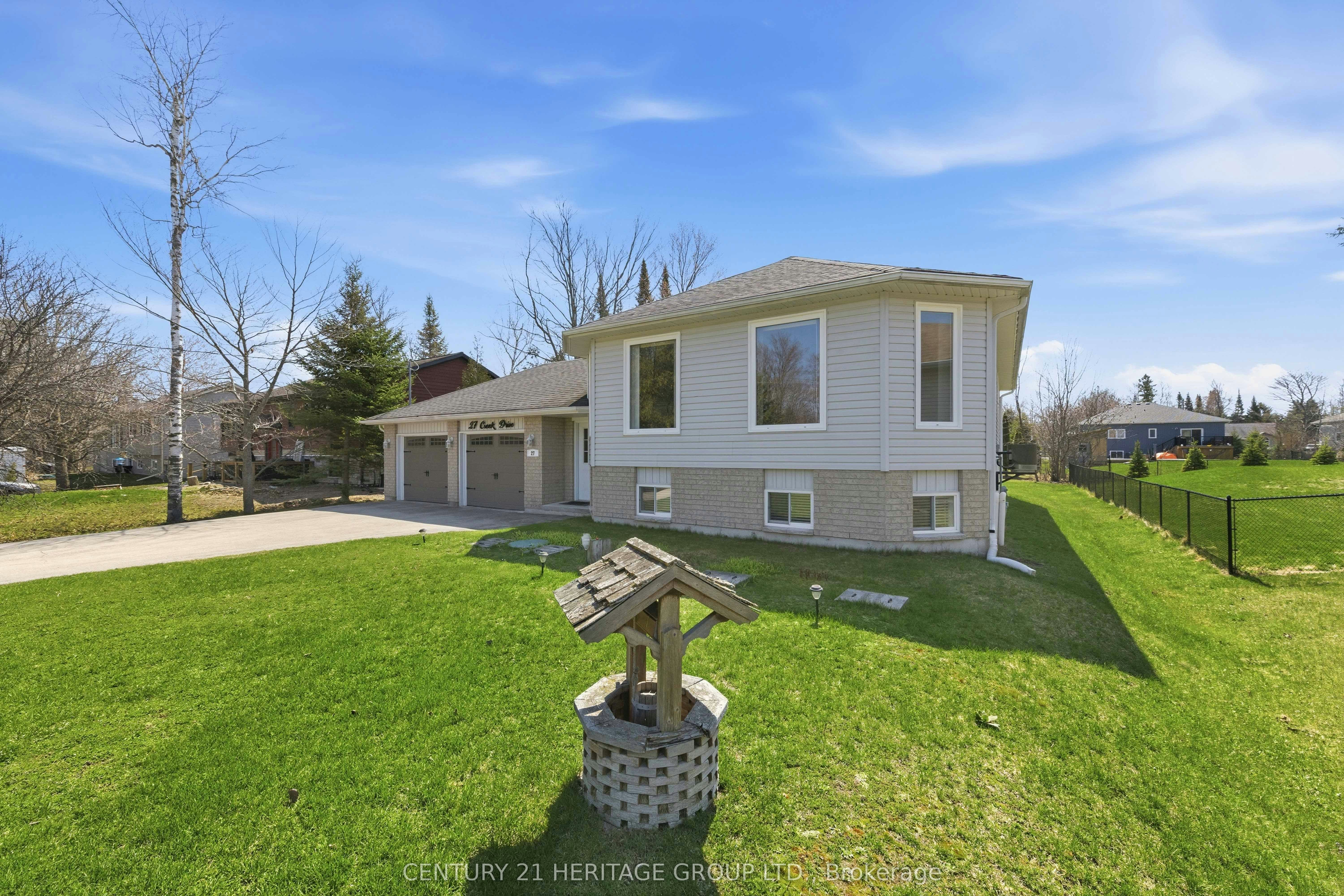 27 Creek Drive, Georgina, ON, L0E 1N0