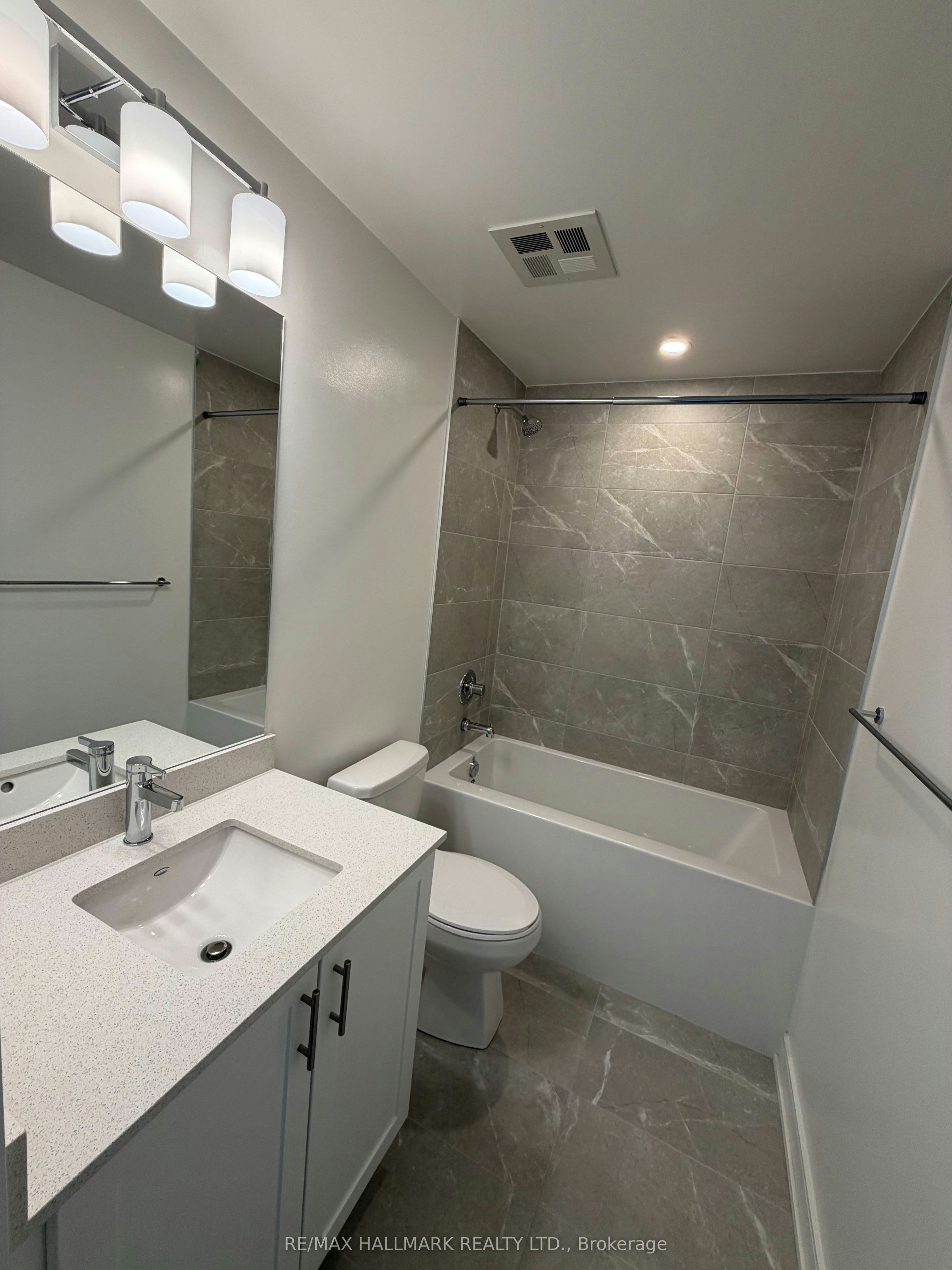 A802-705 Davis Drive, Newmarket, ON, L3Y 0J1 - 8