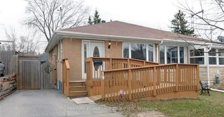 Main Floor-39 Lindsay Avenue, Newmarket, ON, L3Y 4N7