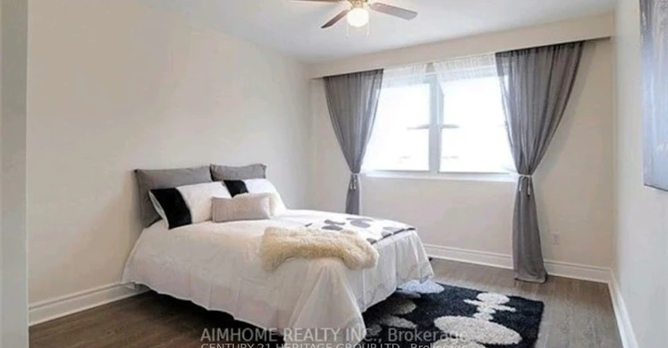 Main Floor-39 Lindsay Avenue, Newmarket, ON, L3Y 4N7 - 6