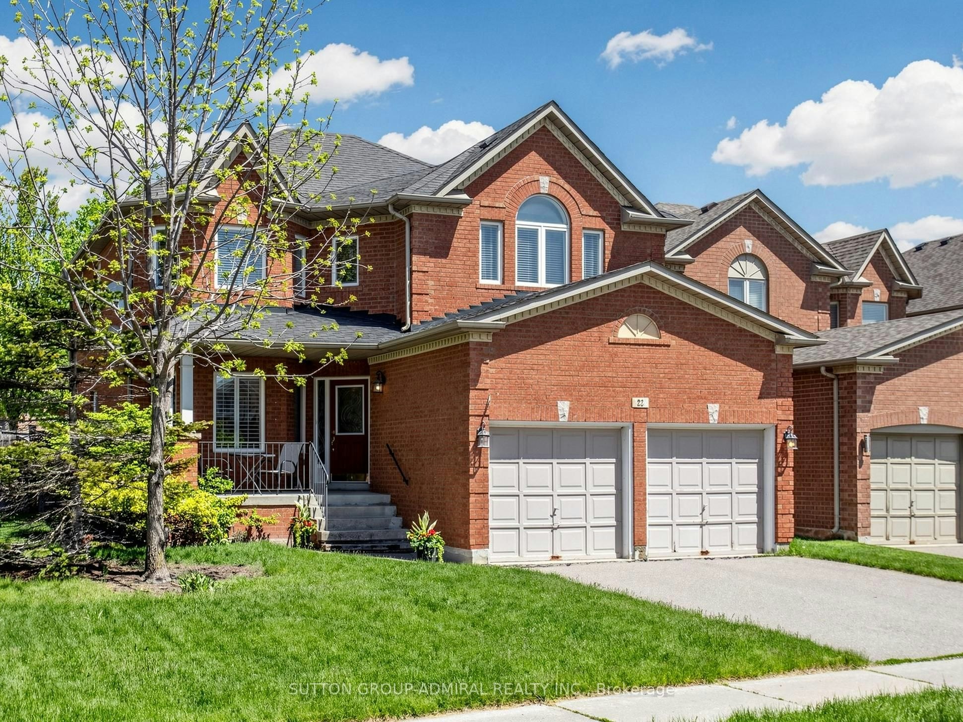 22 Canyon Hill Avenue, Richmond Hill, ON, L4C 0S3