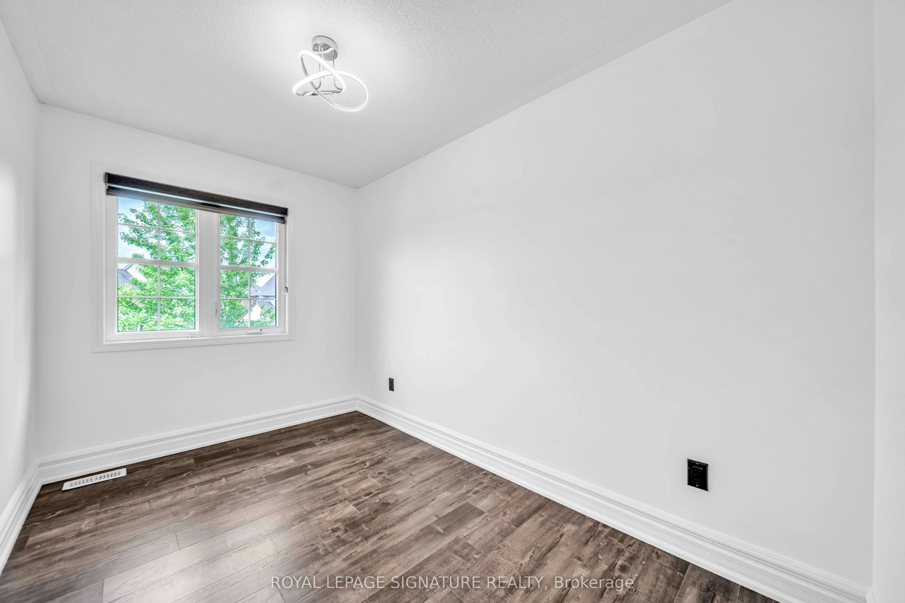 81 Bulmer Crescent, Newmarket, ON, L3X 3K1 - 10