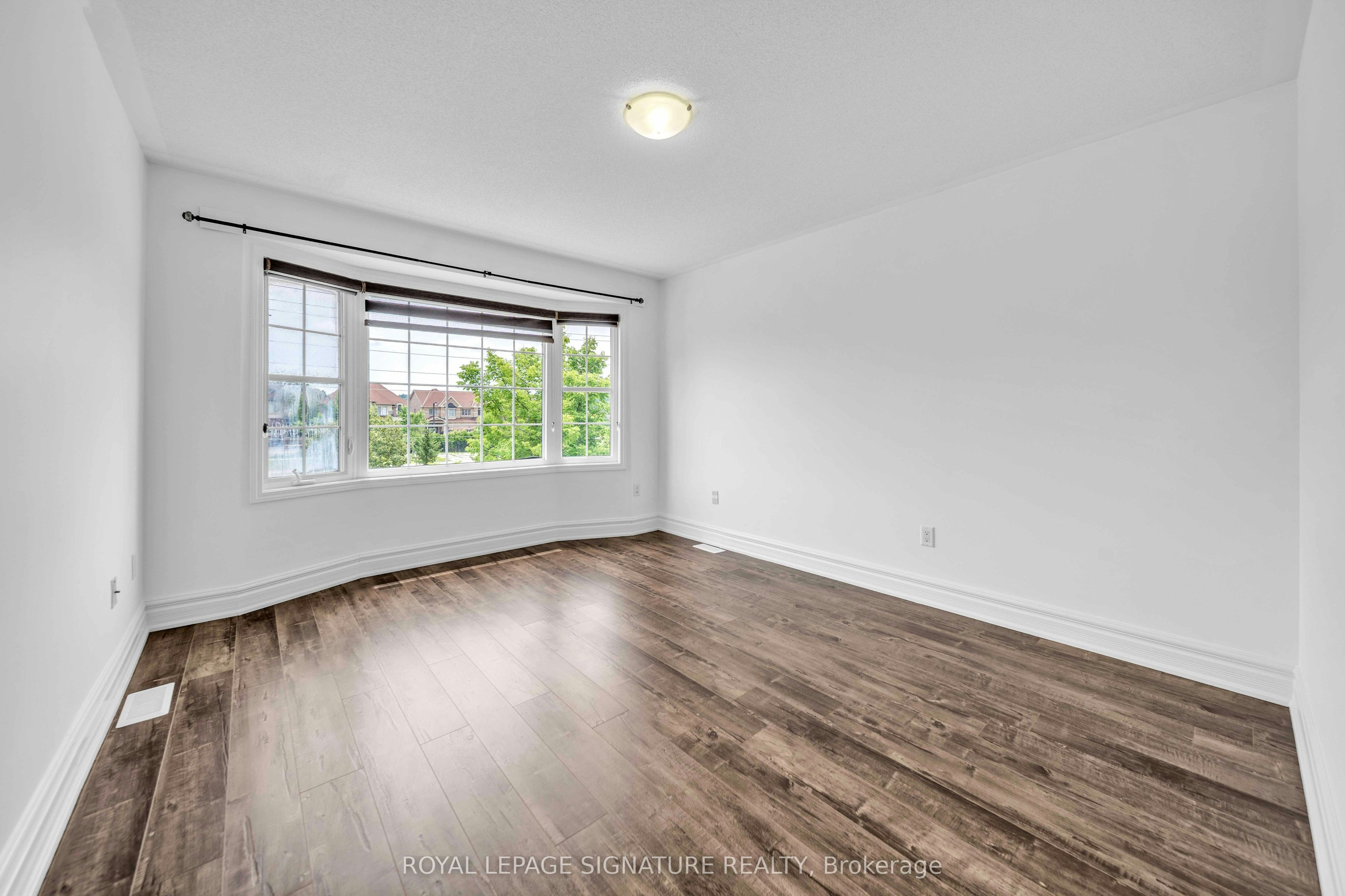 81 Bulmer Crescent, Newmarket, ON, L3X 3K1 - 11
