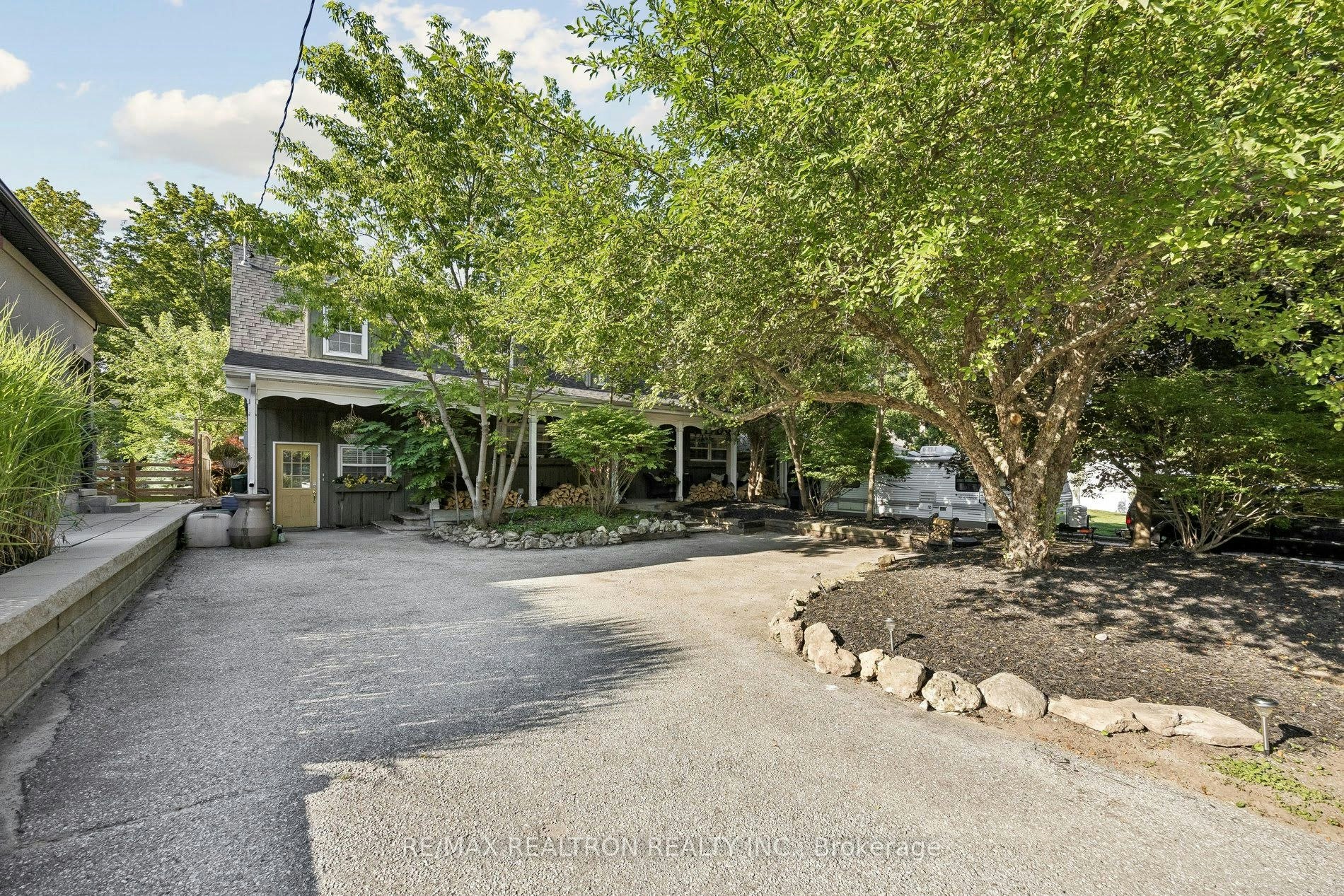 14 Rougecrest Drive, Markham, ON, L3P 3B6