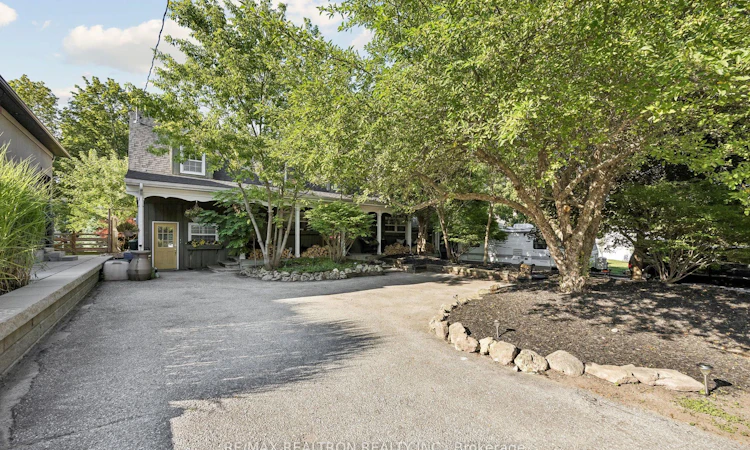 14 Rougecrest Drive