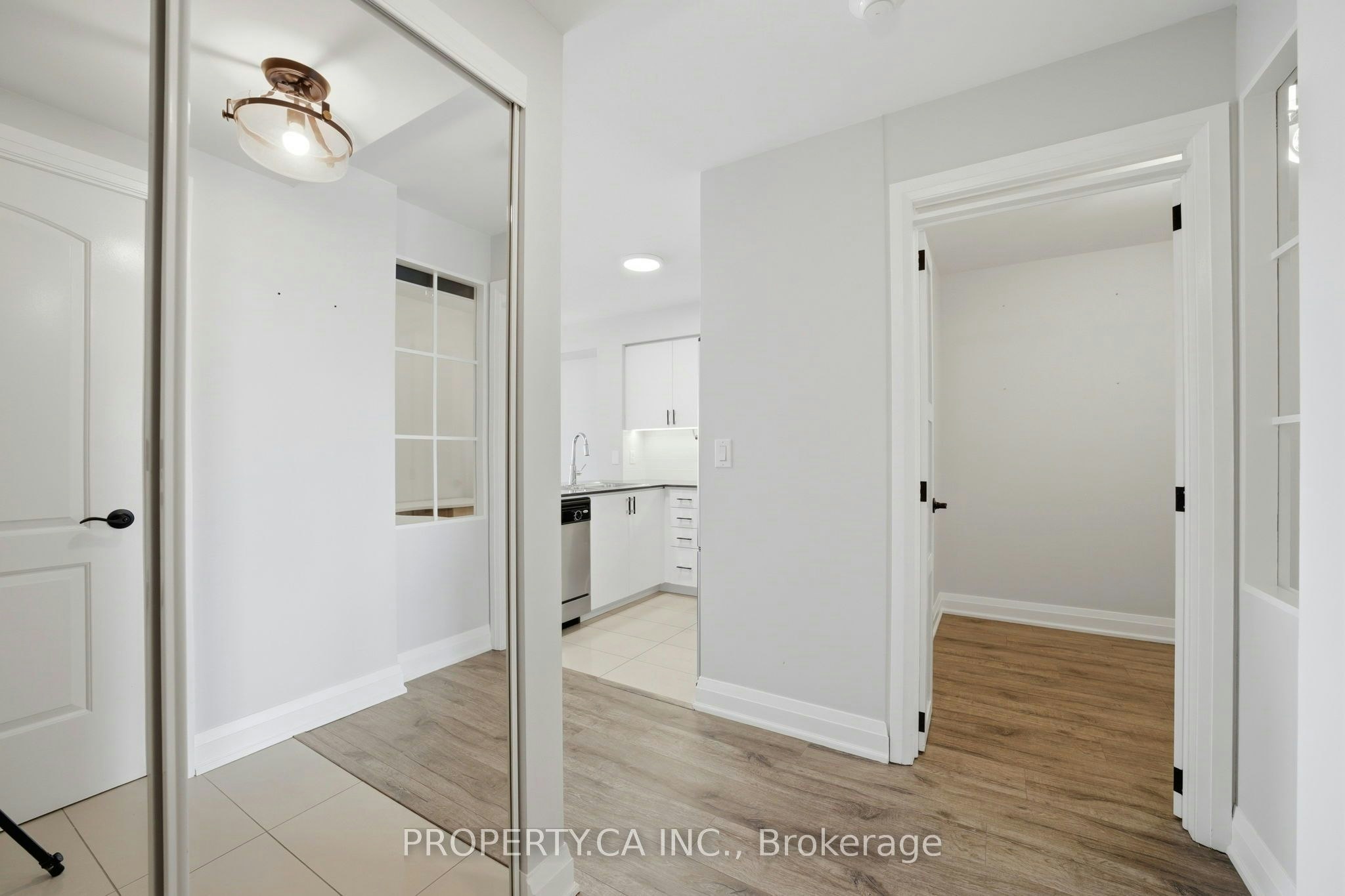 706-30 North Park Road, Vaughan, ON, L4J 0G6 - 5