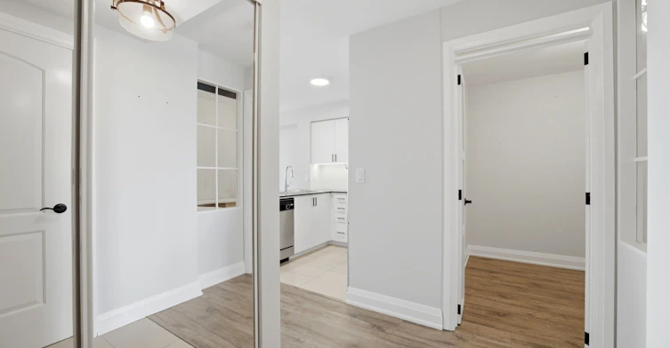 706-30 North Park Road, Vaughan, ON, L4J 0G6 - 5