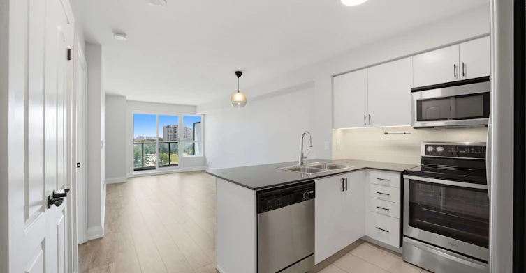 706-30 North Park Road, Vaughan, ON, L4J 0G6 - 12