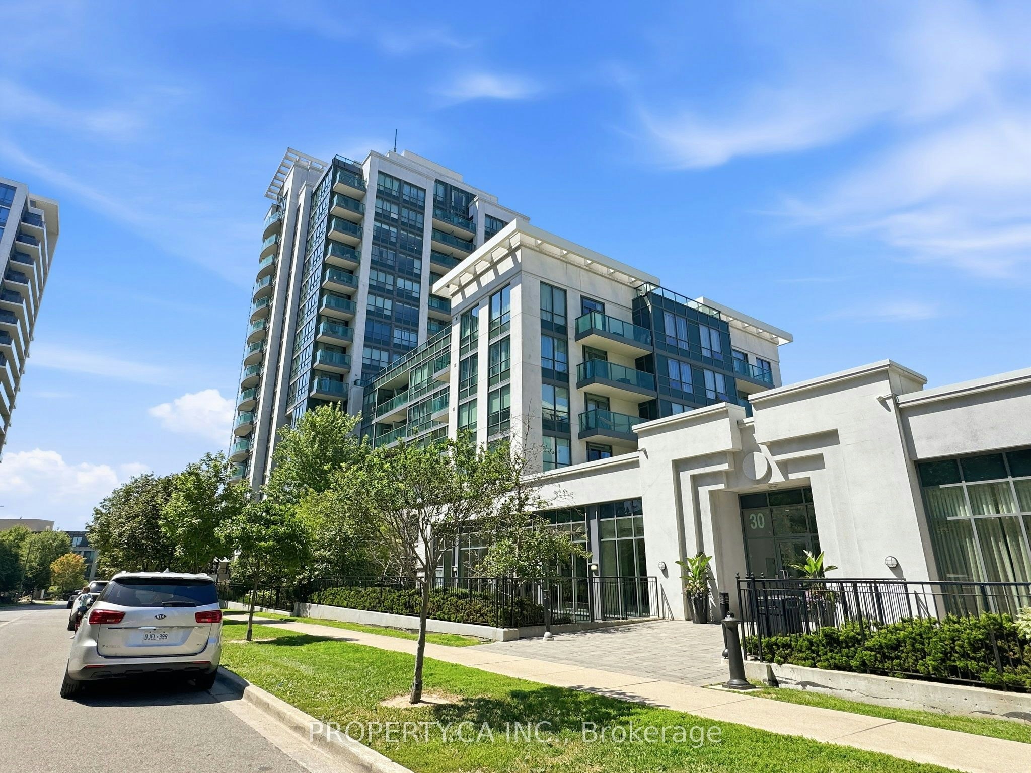 706-30 North Park Road, Vaughan, ON, L4J 0G6 - 3