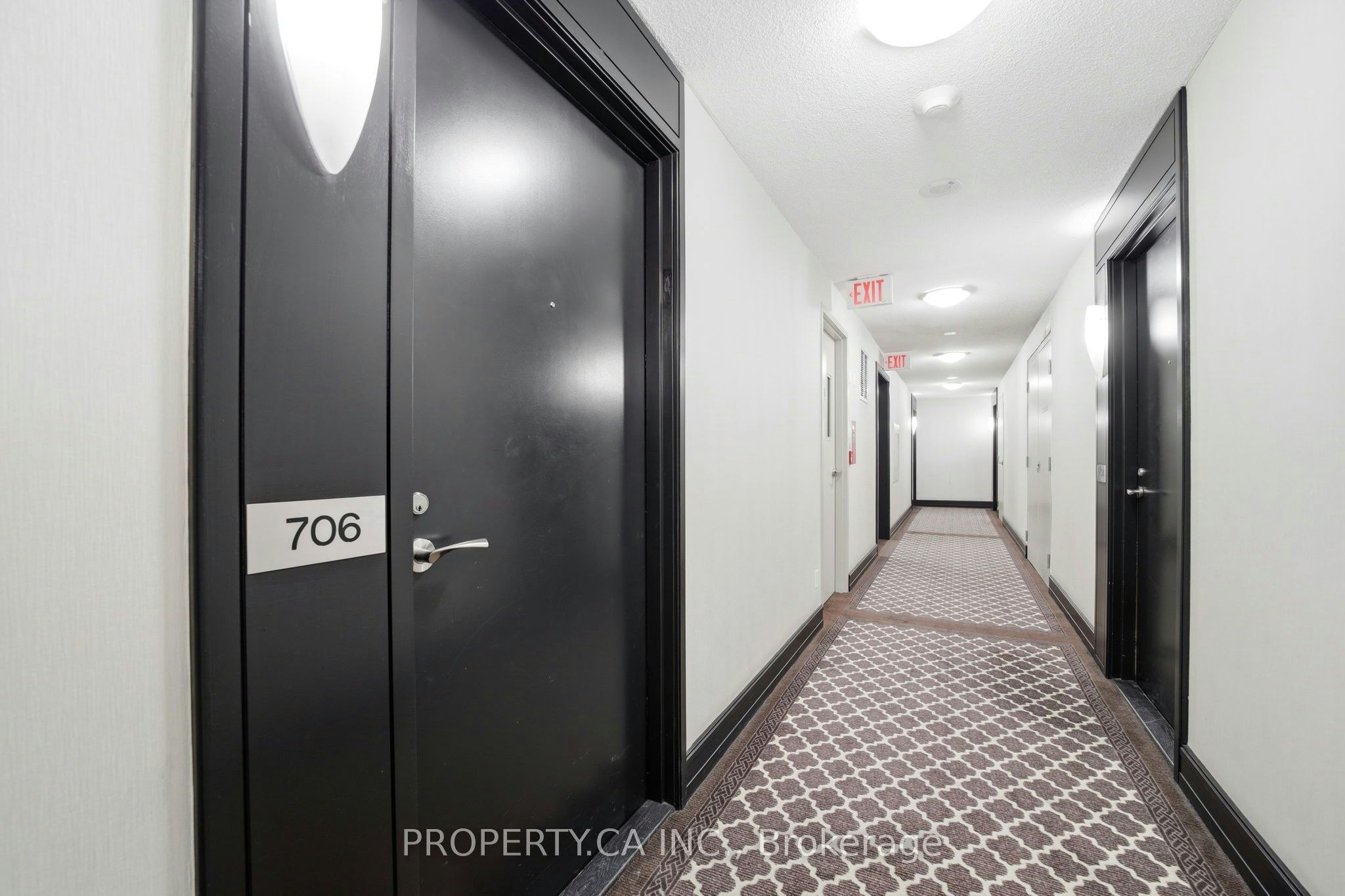 706-30 North Park Road, Vaughan, ON, L4J 0G6 - 4