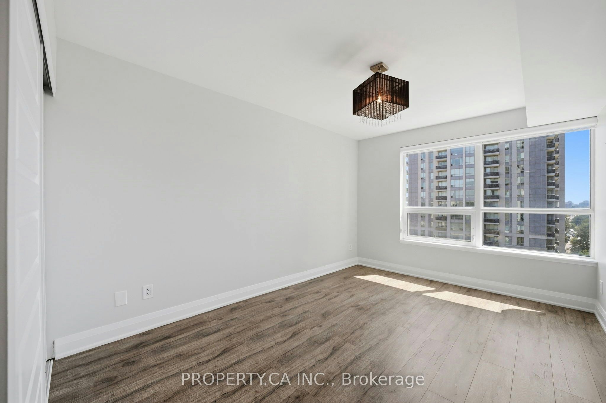706-30 North Park Road, Vaughan, ON, L4J 0G6 - 17