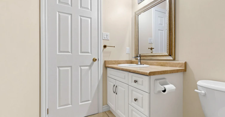 BSMT-203 John Street, Bradford West Gwillimbury, ON, L3Z 1J9 - 17