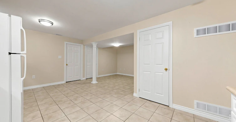 BSMT-203 John Street, Bradford West Gwillimbury, ON, L3Z 1J9 - 8