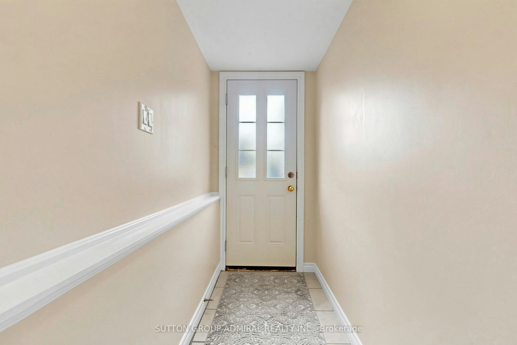 BSMT-203 John Street, Bradford West Gwillimbury, ON, L3Z 1J9 - 19