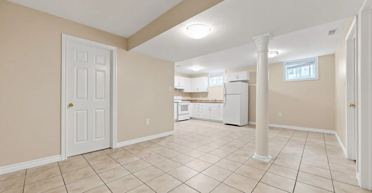 BSMT-203 John Street, Bradford West Gwillimbury, ON, L3Z 1J9 - 11