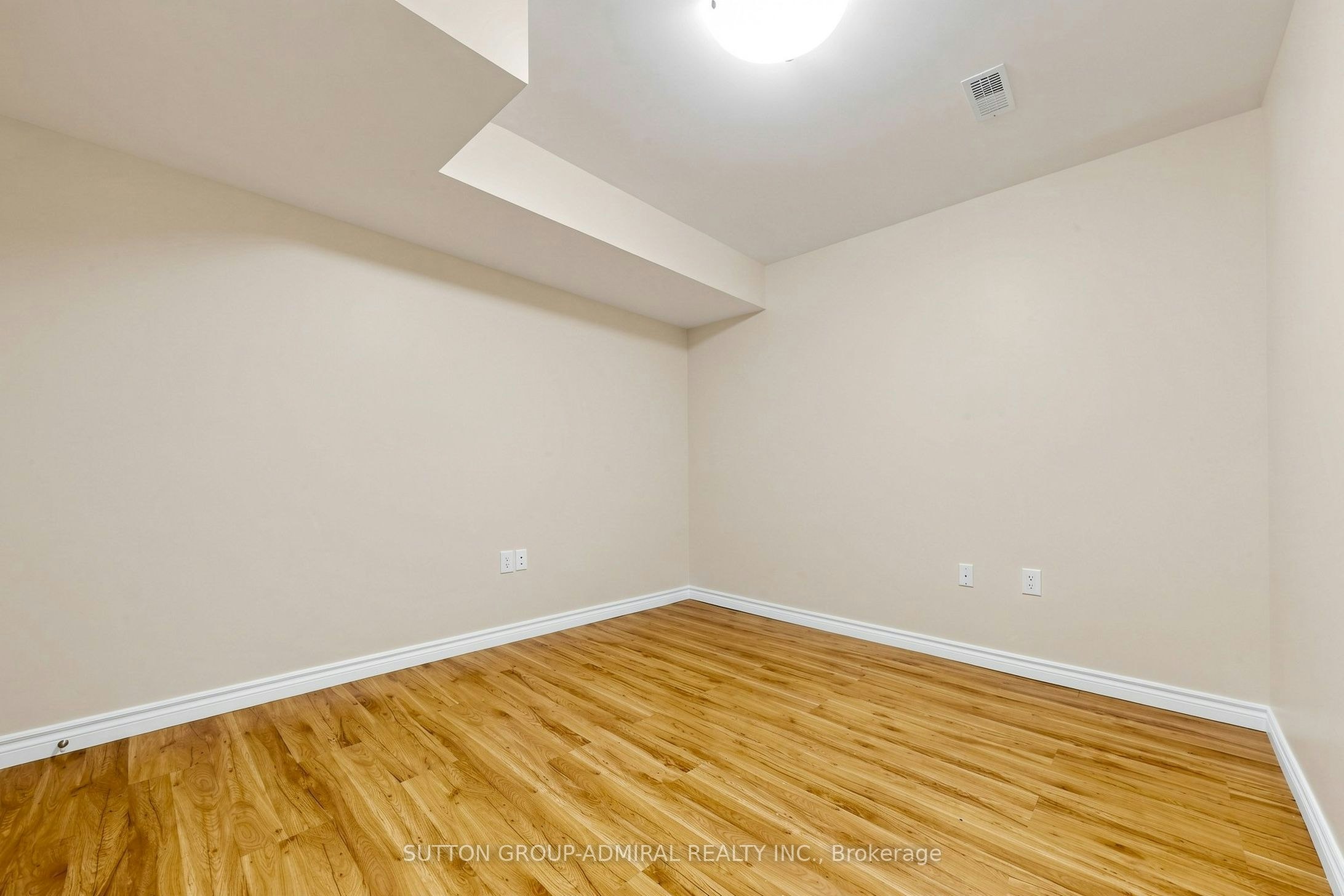 BSMT-203 John Street, Bradford West Gwillimbury, ON, L3Z 1J9 - 13