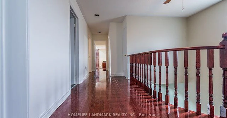 82 Canyon Hill Avenue, Richmond Hill, ON, L4C 0E1 - 2