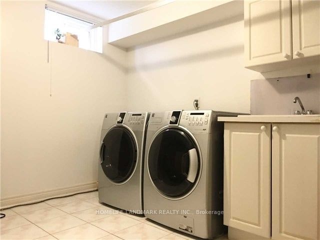 82 Canyon Hill Avenue, Richmond Hill, ON, L4C 0E1 - 7