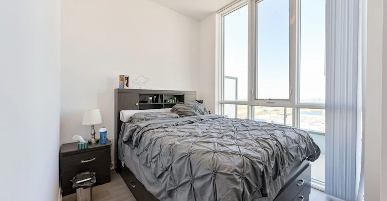 1601-60 Honeycrisp Crescent, Vaughan, ON, L4K 0N5 - 25