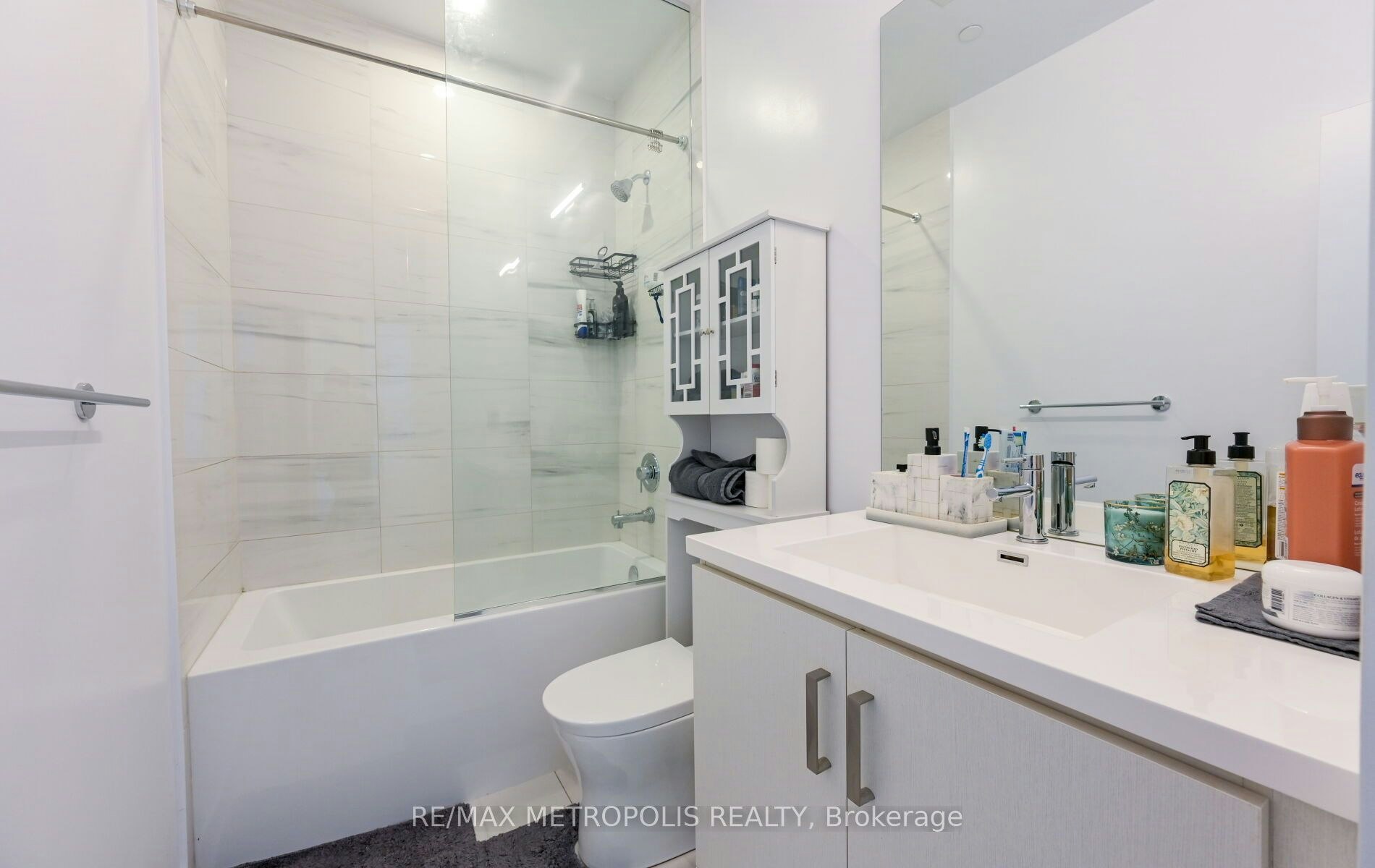 1601-60 Honeycrisp Crescent, Vaughan, ON, L4K 0N5 - 28