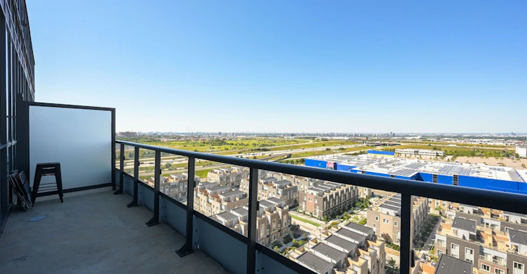 1601-60 Honeycrisp Crescent, Vaughan, ON, L4K 0N5 - 33