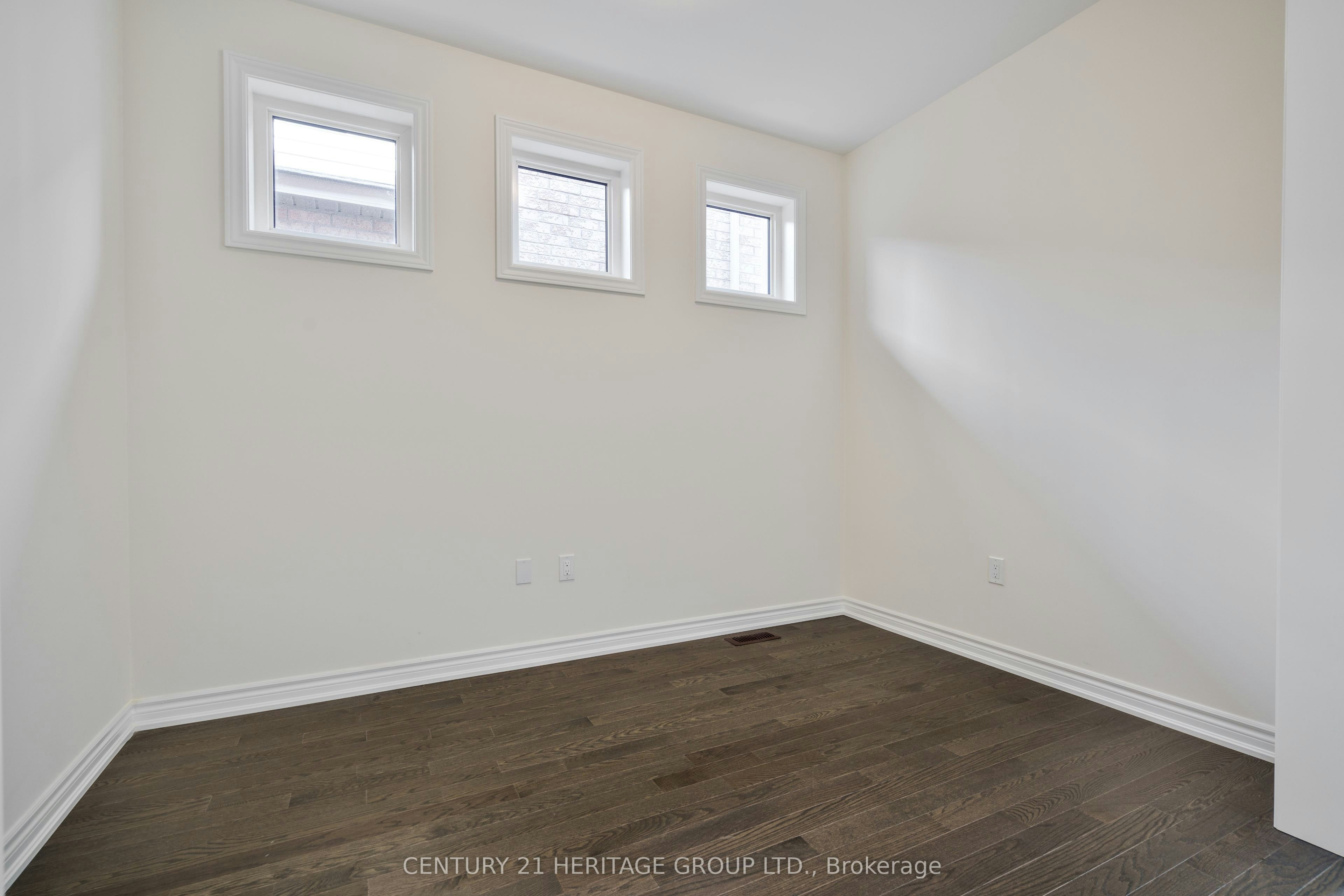15 Kentledge Avenue, East Gwillimbury, ON, L9N 0W3 - 7
