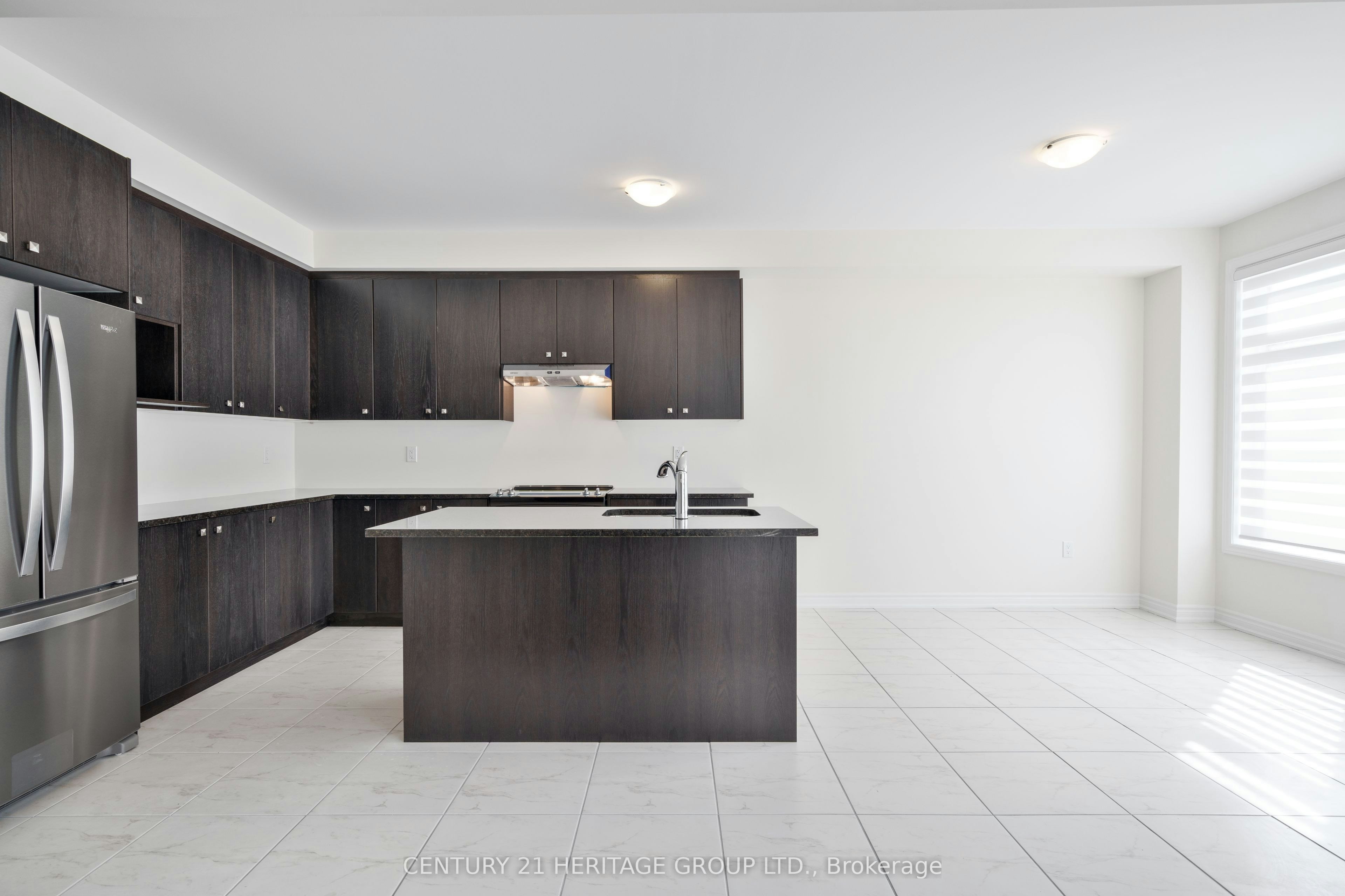 15 Kentledge Avenue, East Gwillimbury, ON, L9N 0W3 - 5