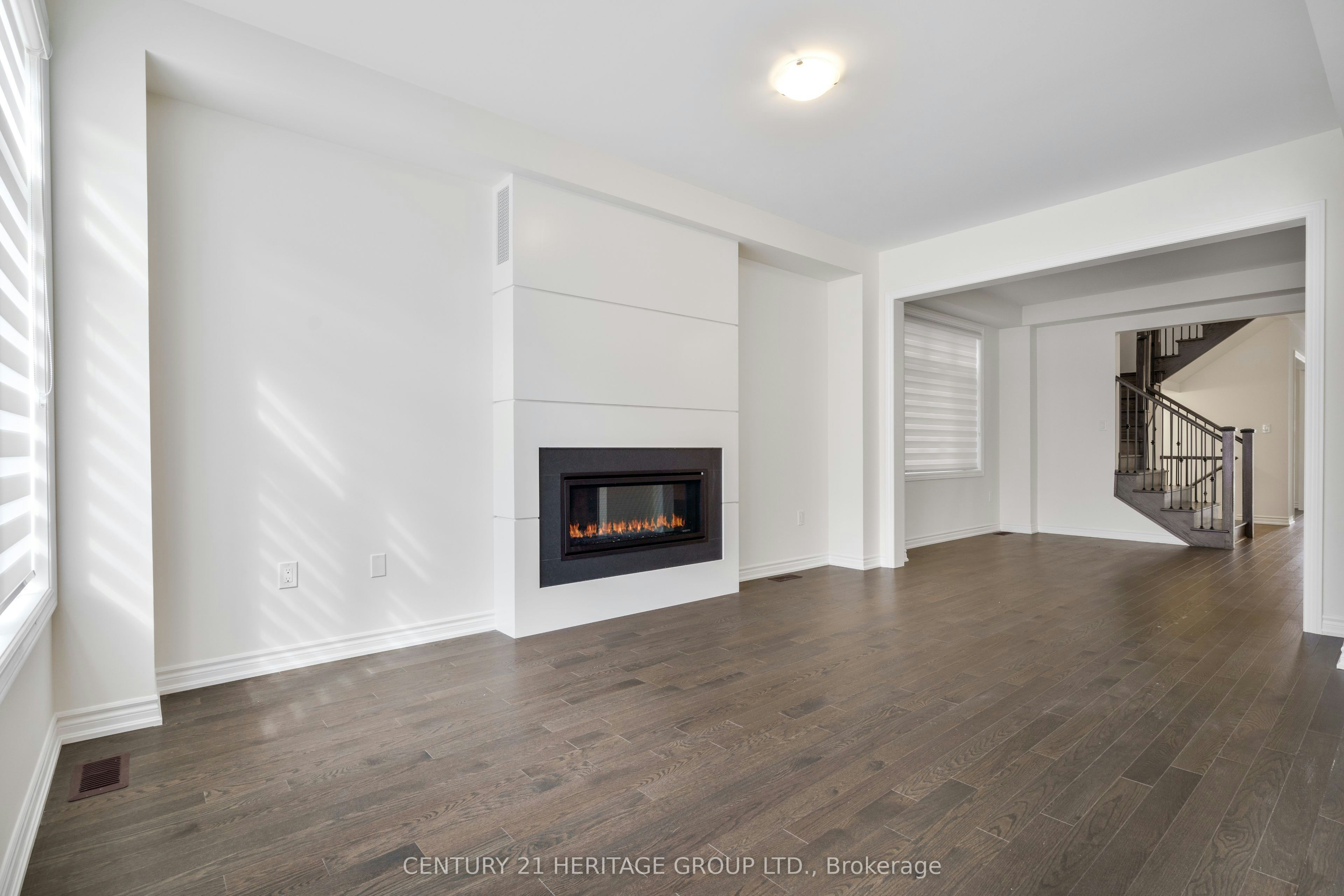 15 Kentledge Avenue, East Gwillimbury, ON, L9N 0W3 - 4