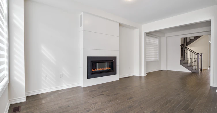15 Kentledge Avenue, East Gwillimbury, ON, L9N 0W3 - 4