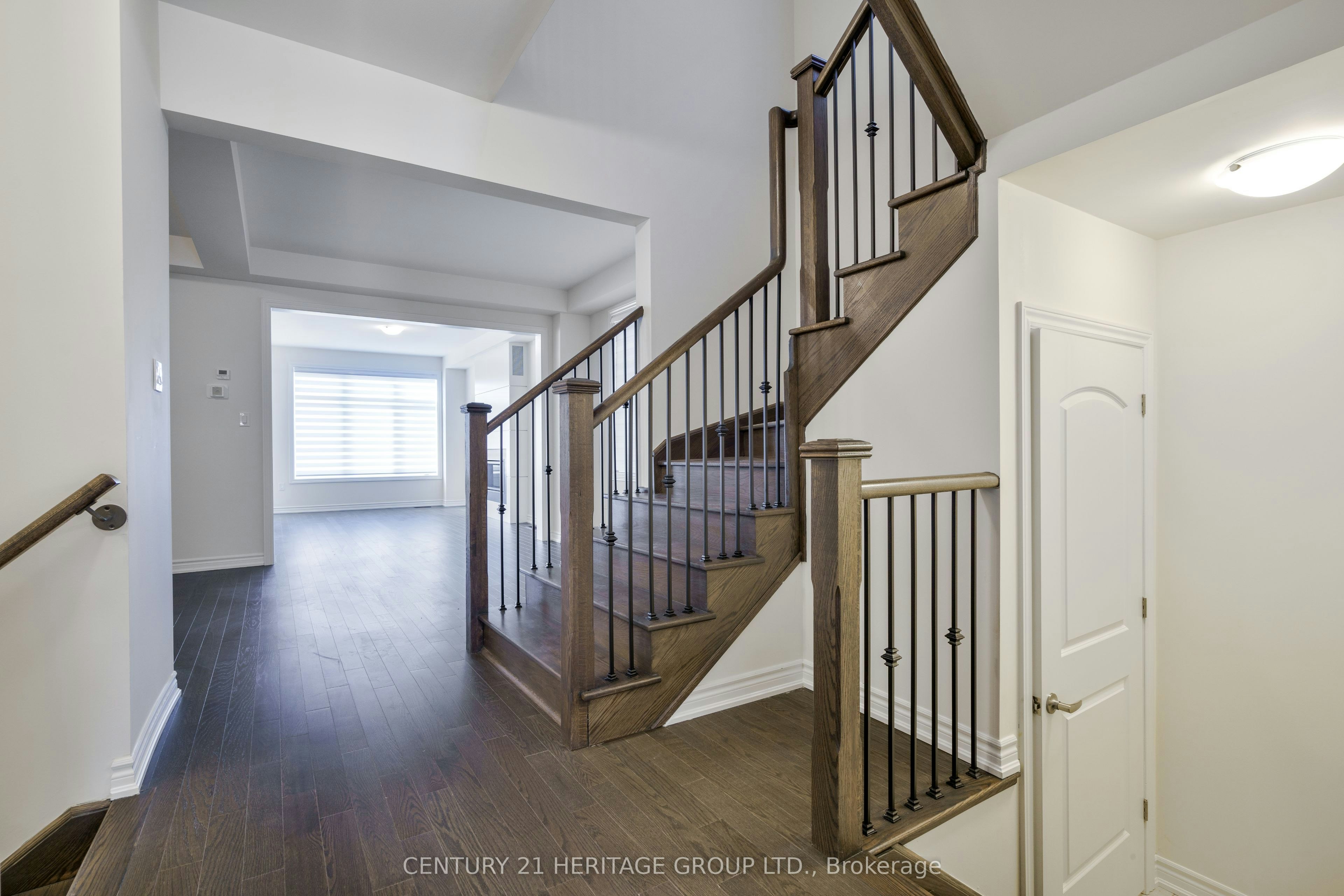 15 Kentledge Avenue, East Gwillimbury, ON, L9N 0W3 - 8