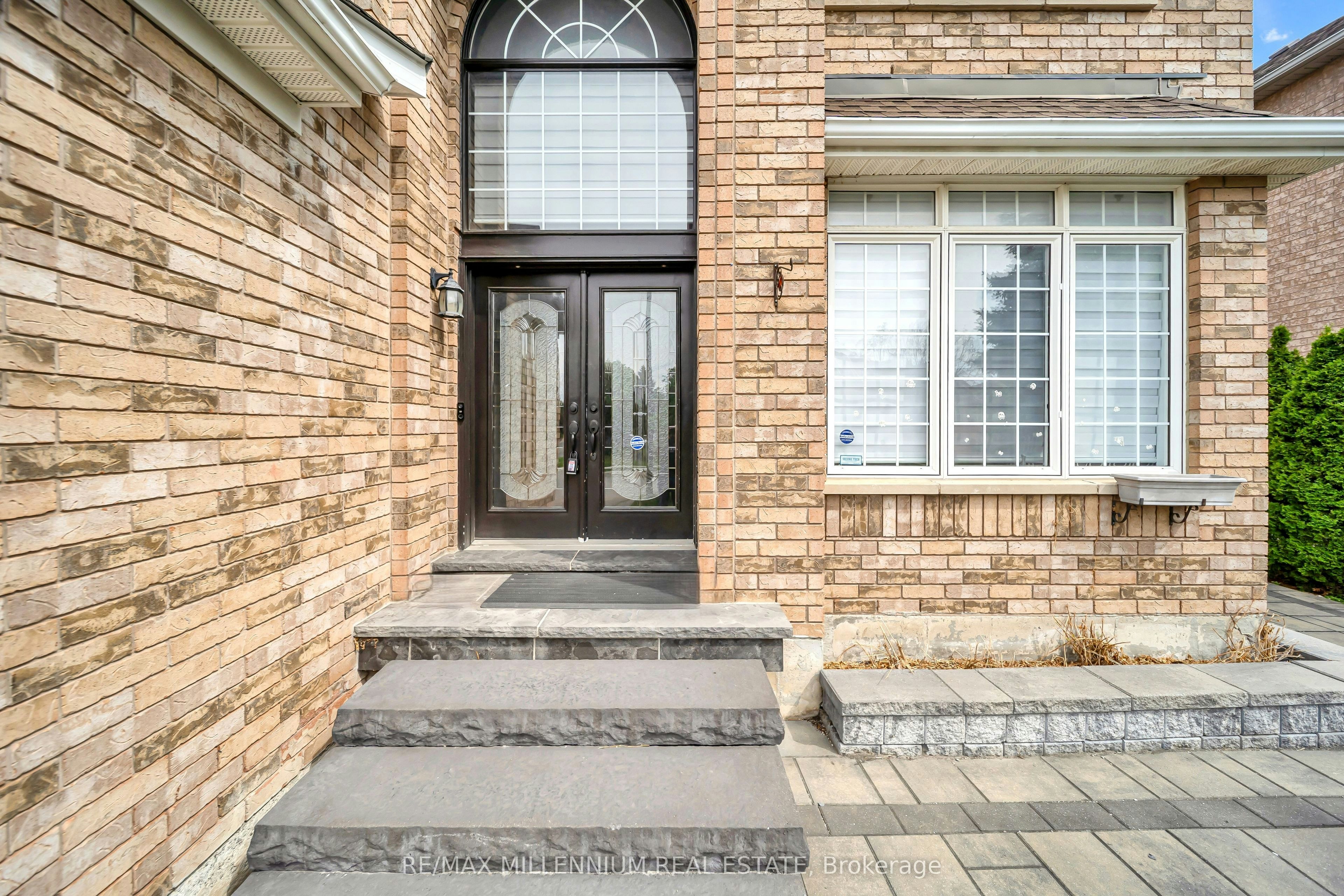 161 Julia Valentia Avenue, Vaughan, ON, L4H 1Z1 - 3