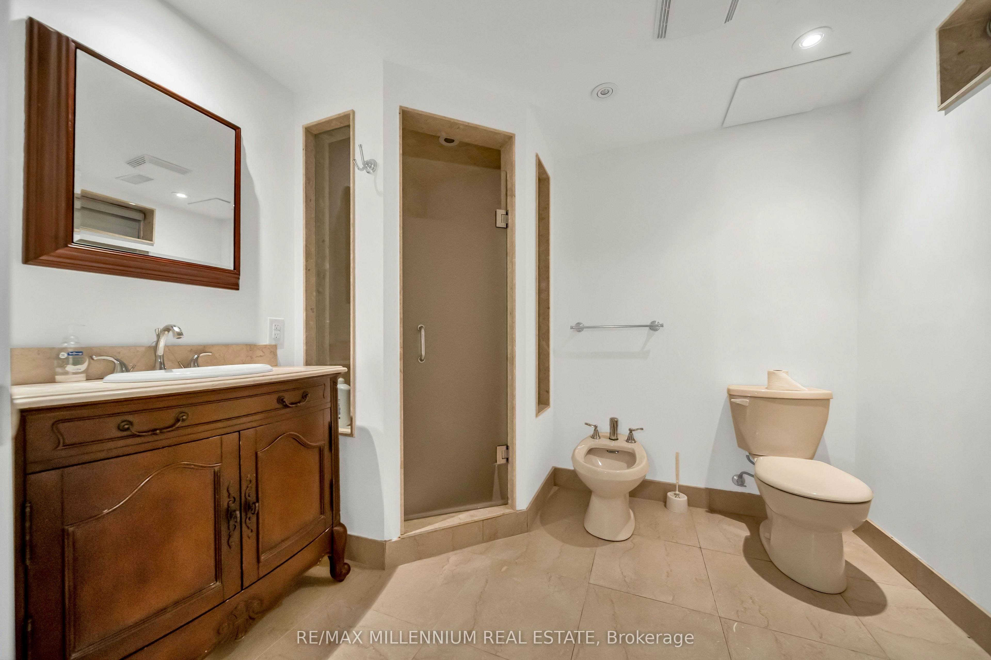161 Julia Valentia Avenue, Vaughan, ON, L4H 1Z1 - 42