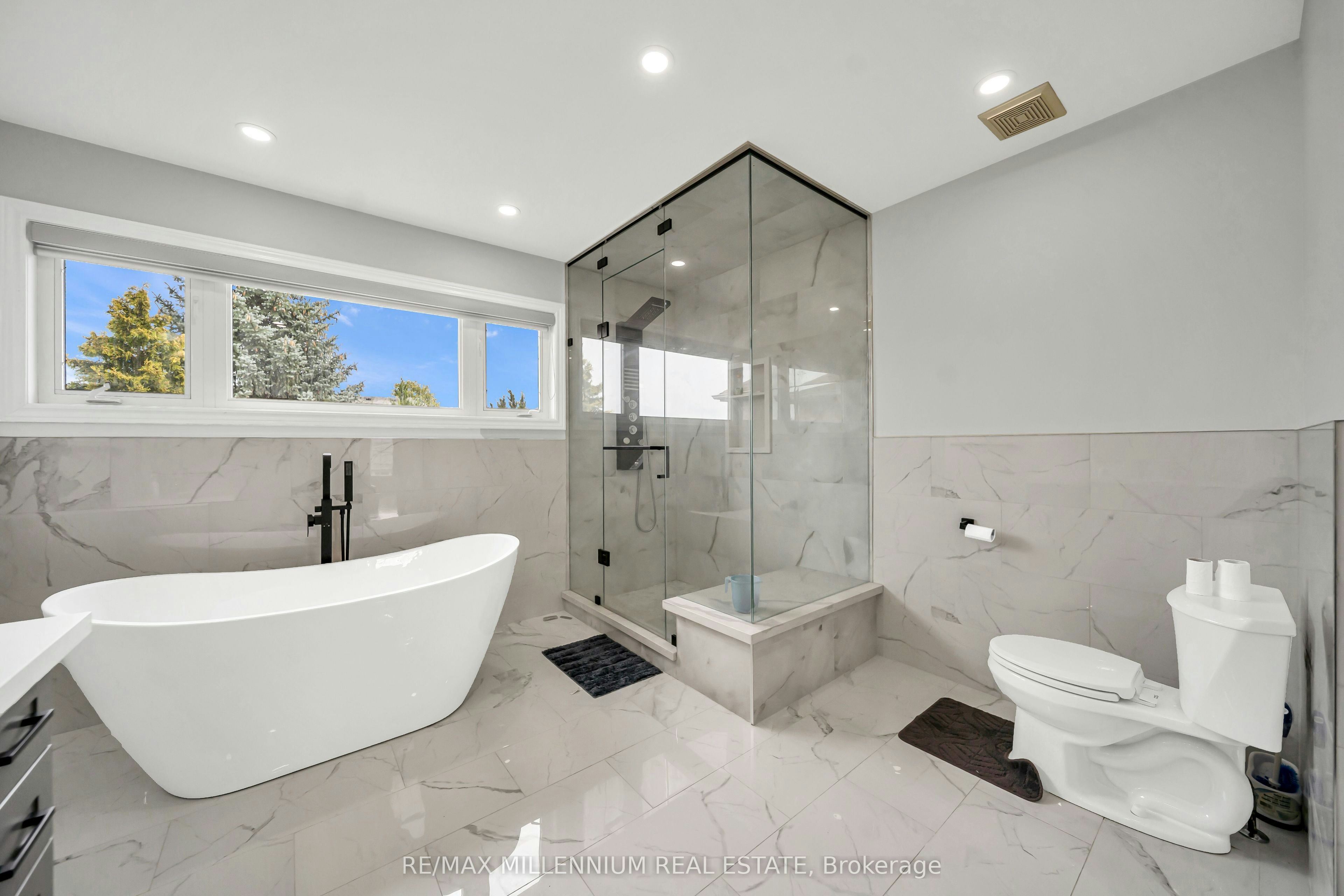 161 Julia Valentia Avenue, Vaughan, ON, L4H 1Z1 - 32