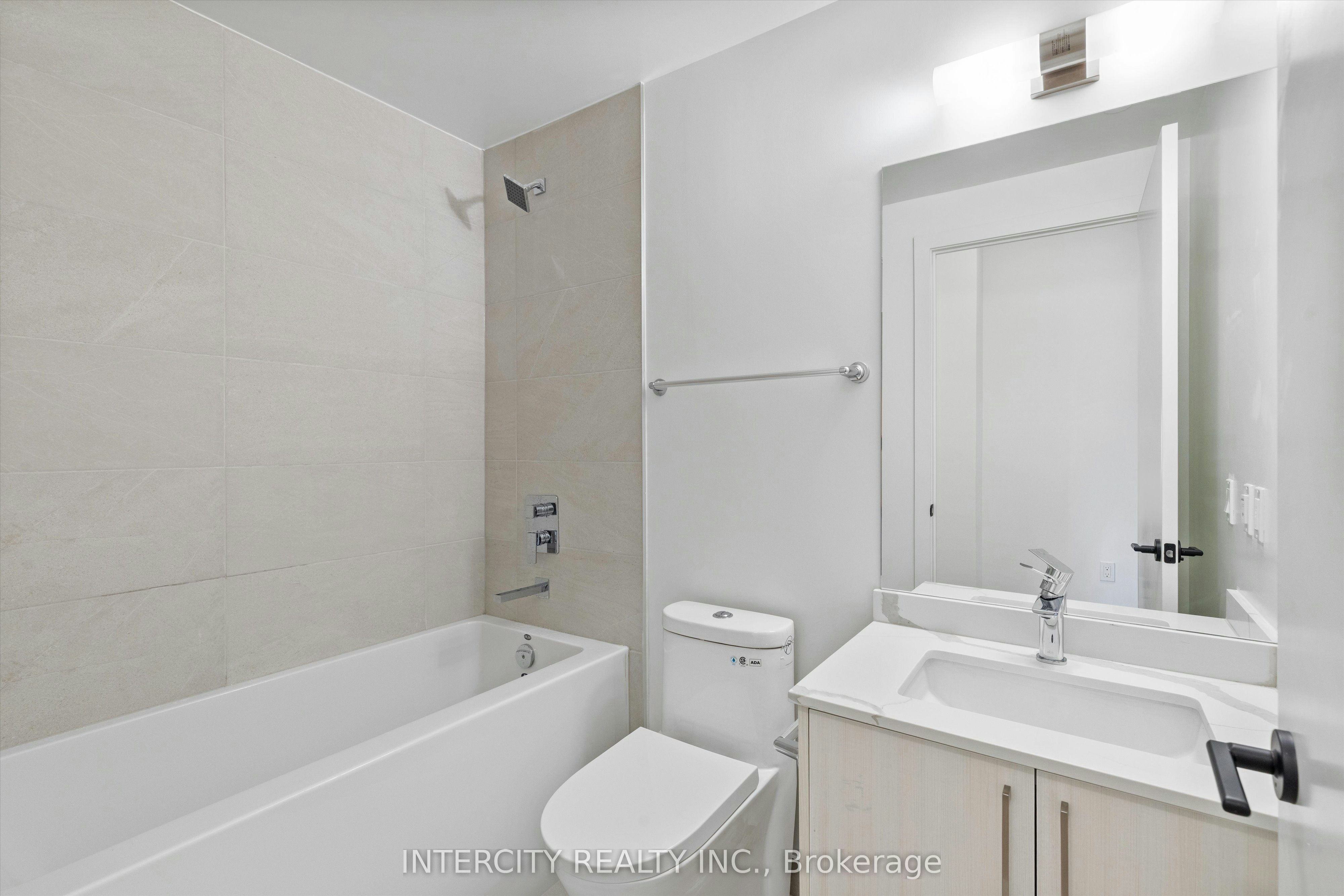 328-2075 King Road, King, ON, L7B 0R6 - 8