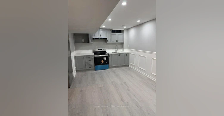 Bsmt-327 Mantle Avenue, Whitchurch-Stouffville, ON, L4A 0R9 - 4