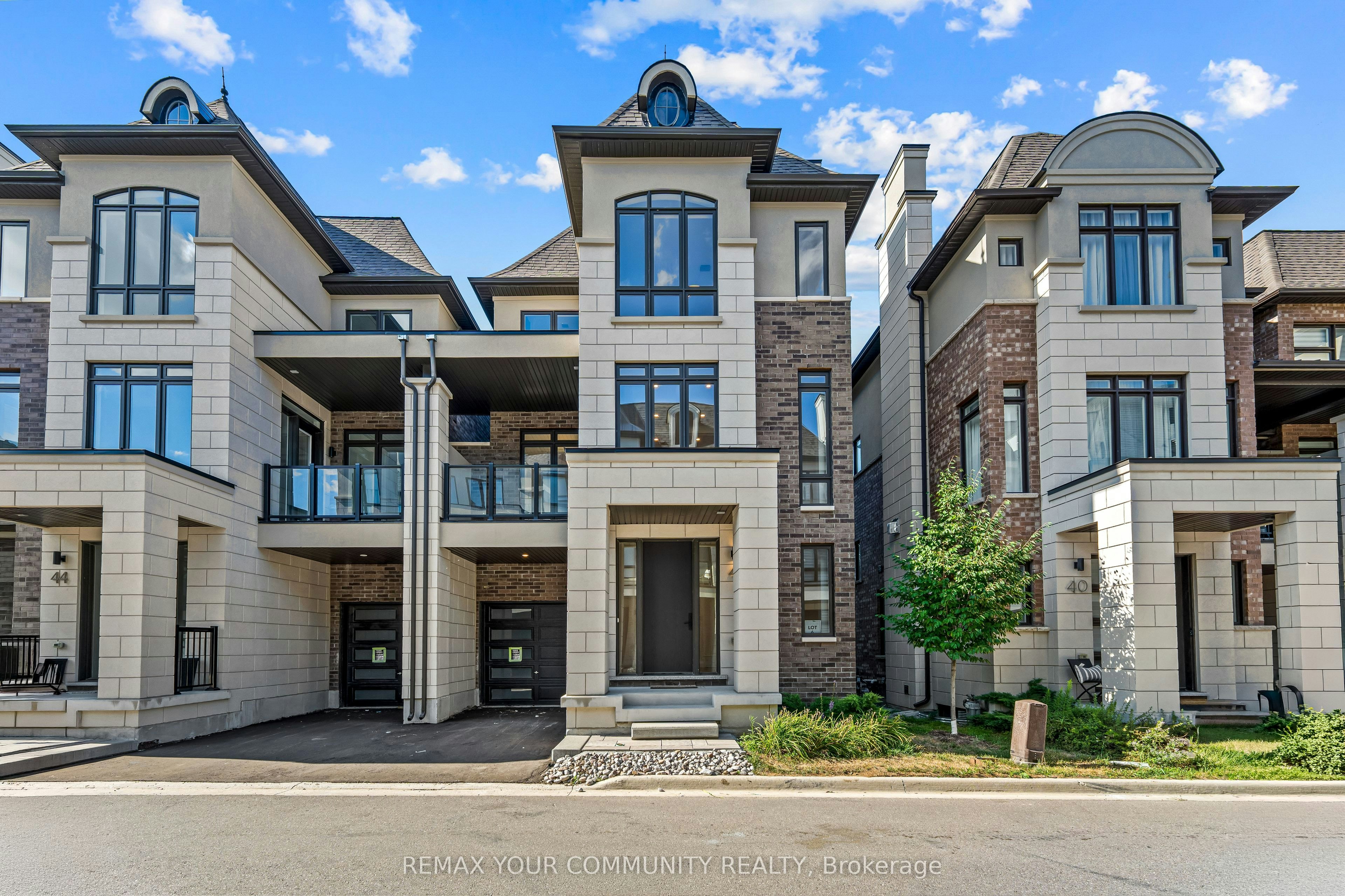 42 Globemaster Lane, Richmond Hill, ON, L4E 1H4