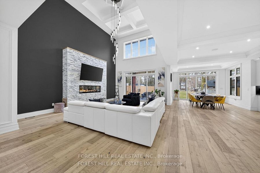 2019 Lilac Drive, Innisfil, ON, L9S 1Y9