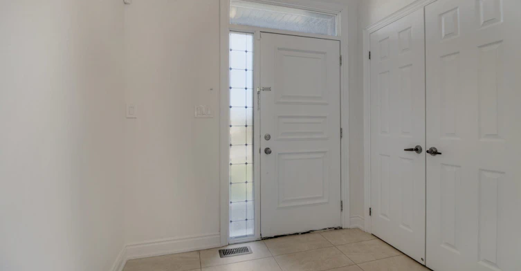 490 Rita's Avenue, Newmarket, ON, L3X 2M8 - 3