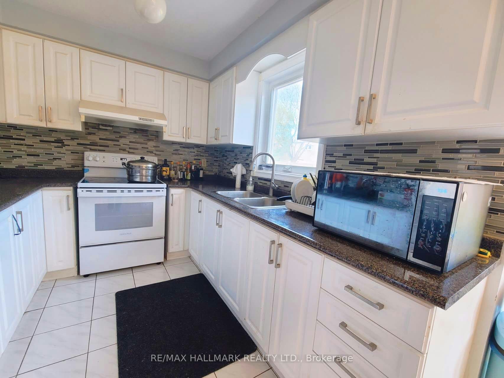 63 Cairns Drive, Markham, ON, L3P 6J3 - 4