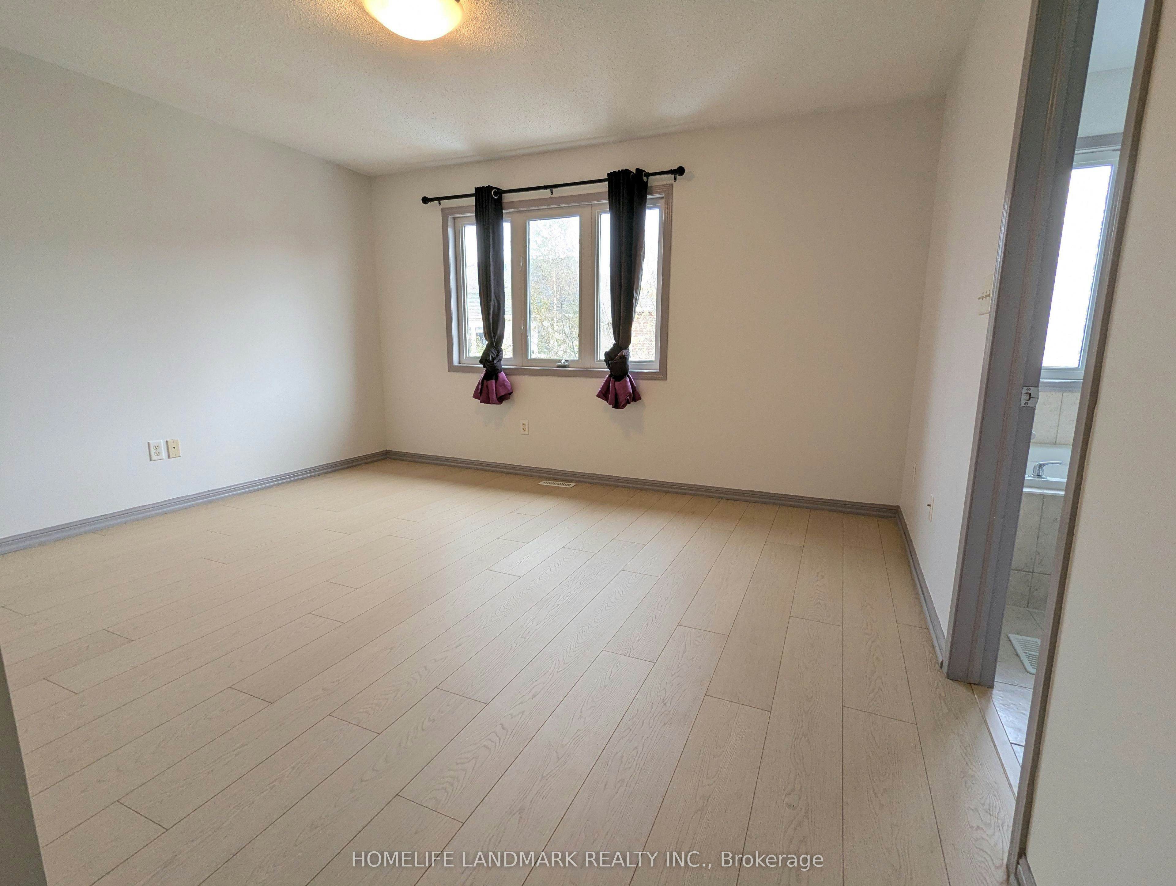 27 Walter Sangster Road, Whitchurch-Stouffville, ON, L4A 0J5 - 15