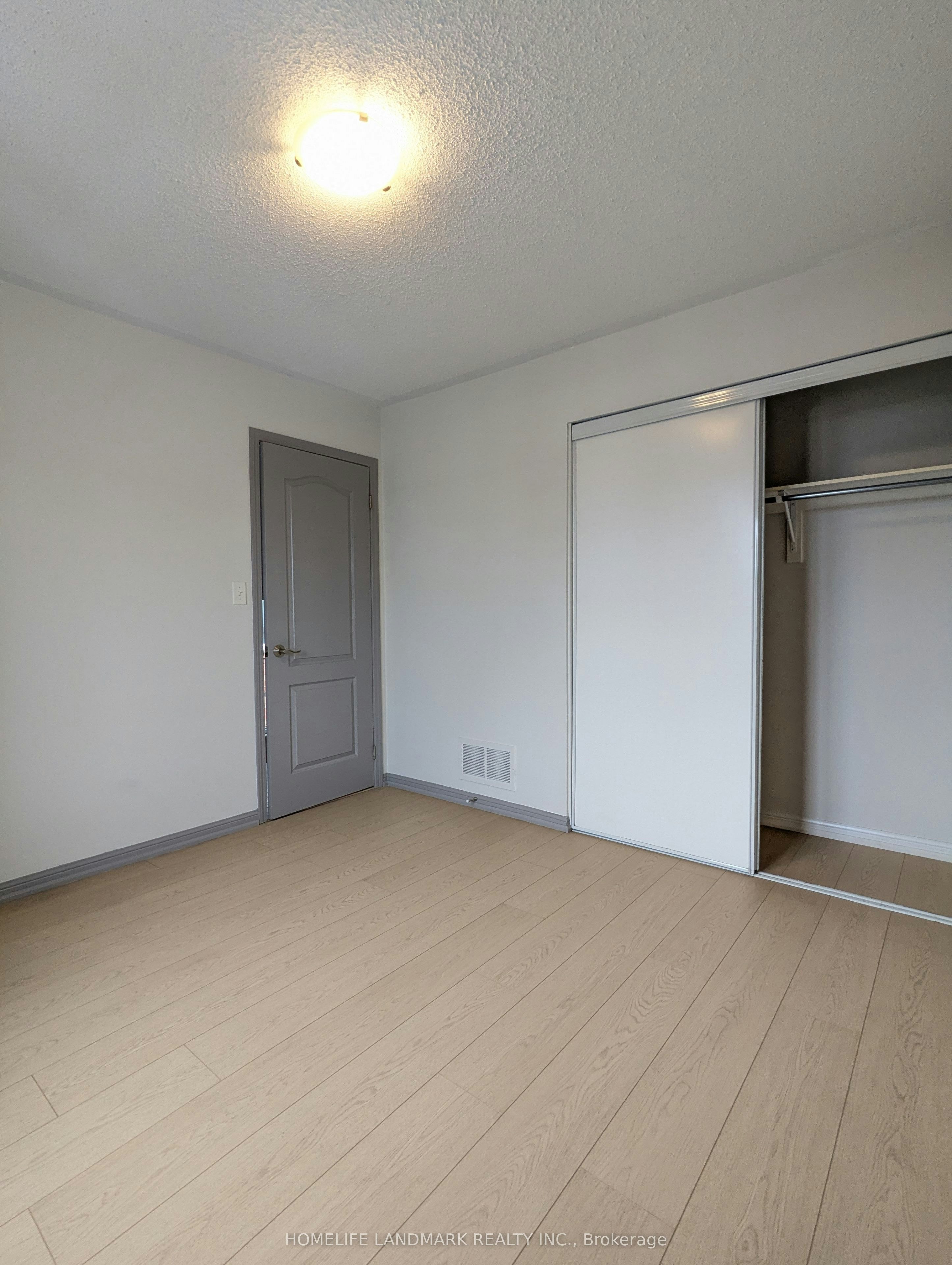 27 Walter Sangster Road, Whitchurch-Stouffville, ON, L4A 0J5 - 24