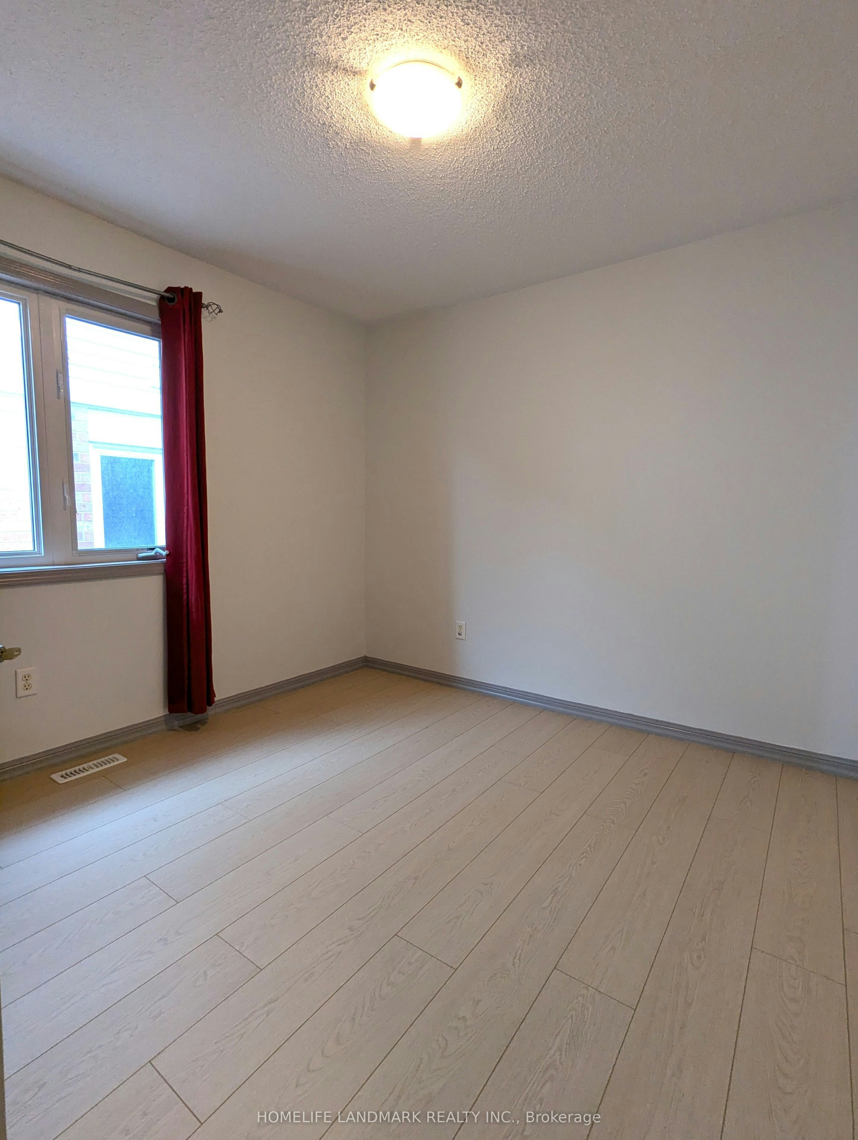 27 Walter Sangster Road, Whitchurch-Stouffville, ON, L4A 0J5 - 20