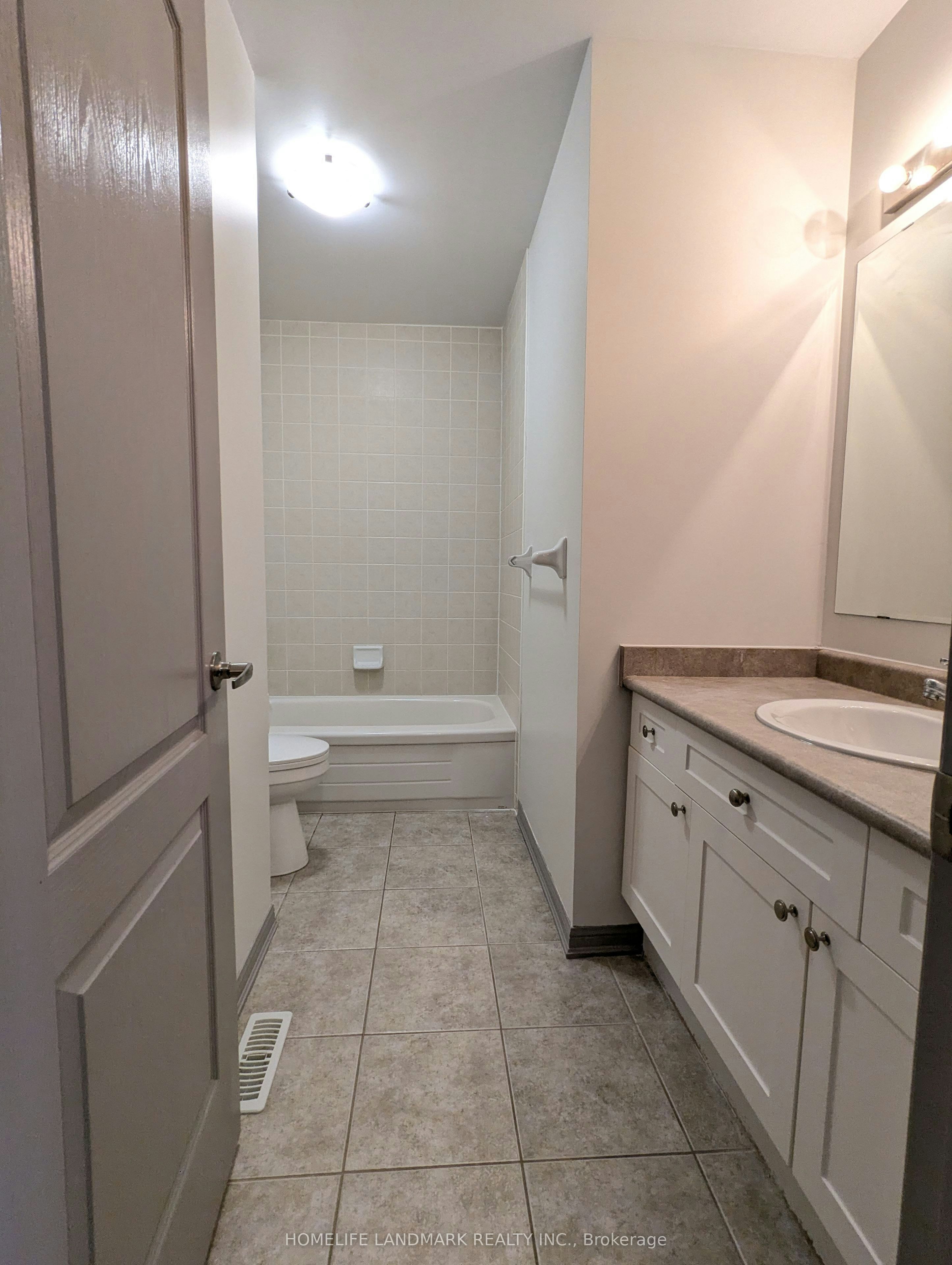 27 Walter Sangster Road, Whitchurch-Stouffville, ON, L4A 0J5 - 22