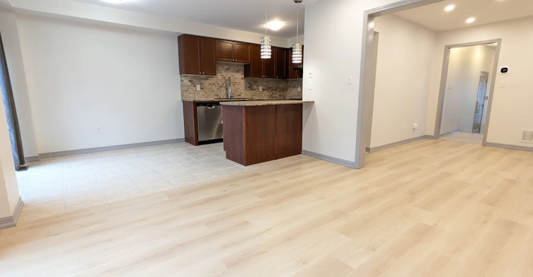 27 Walter Sangster Road, Whitchurch-Stouffville, ON, L4A 0J5 - 11