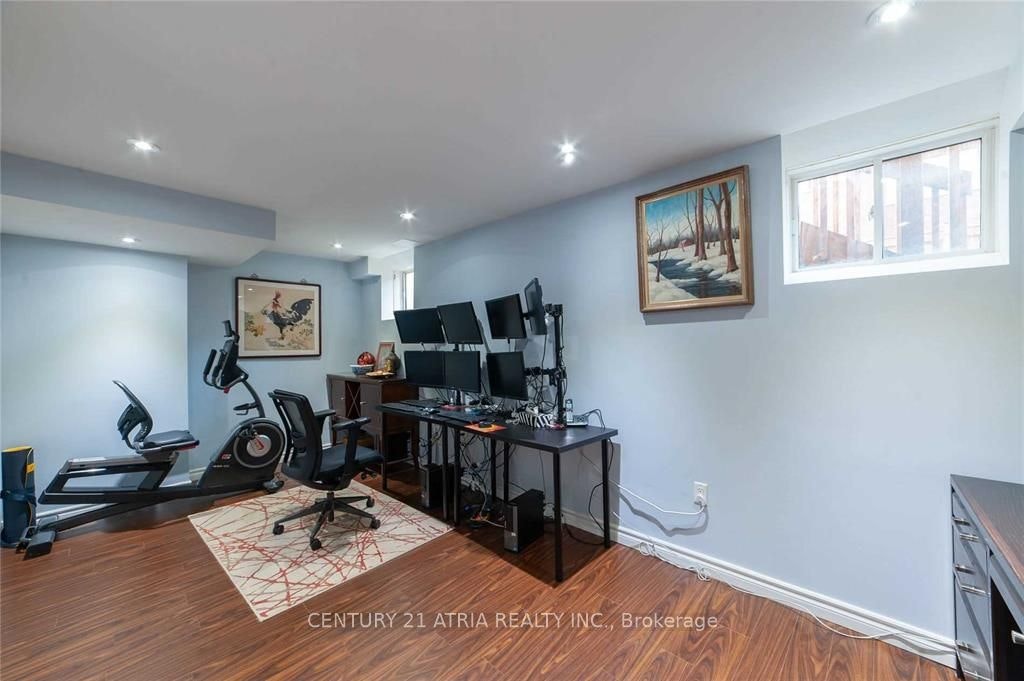 58 Mondial Crescent, East Gwillimbury, ON, L9N 0S2 - 18
