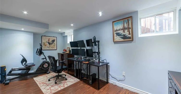 58 Mondial Crescent, East Gwillimbury, ON, L9N 0S2 - 18