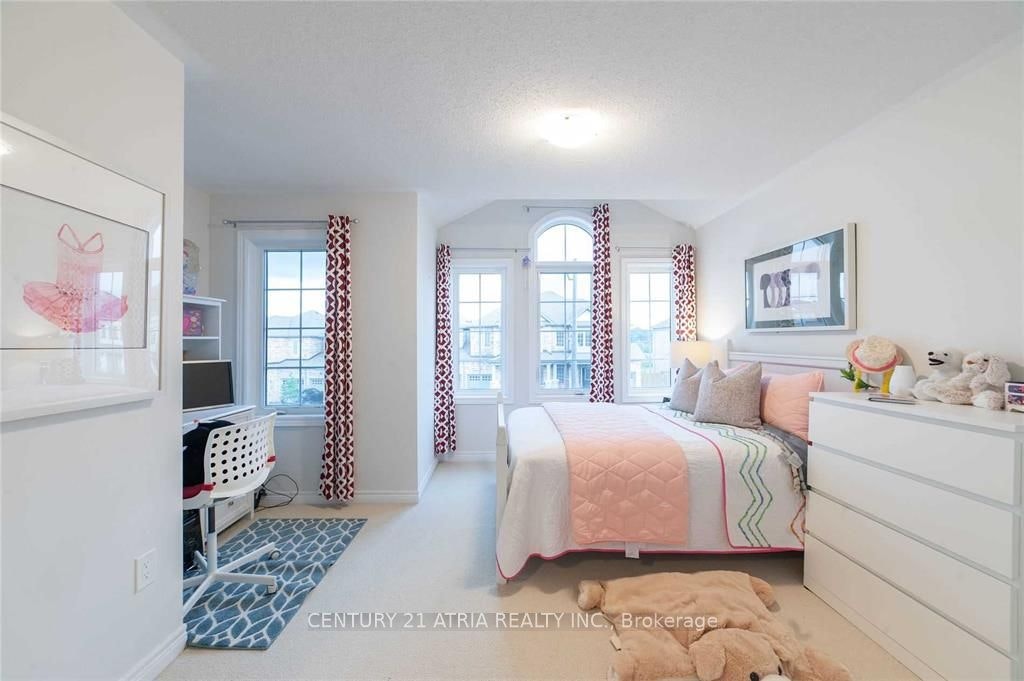 58 Mondial Crescent, East Gwillimbury, ON, L9N 0S2 - 16